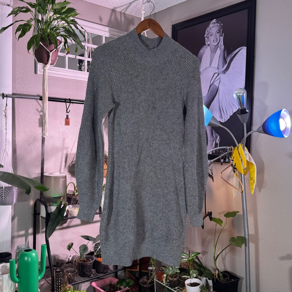 Abercrombie & Fitch Gray Ribbed Knit Sweater‎ Dress Small